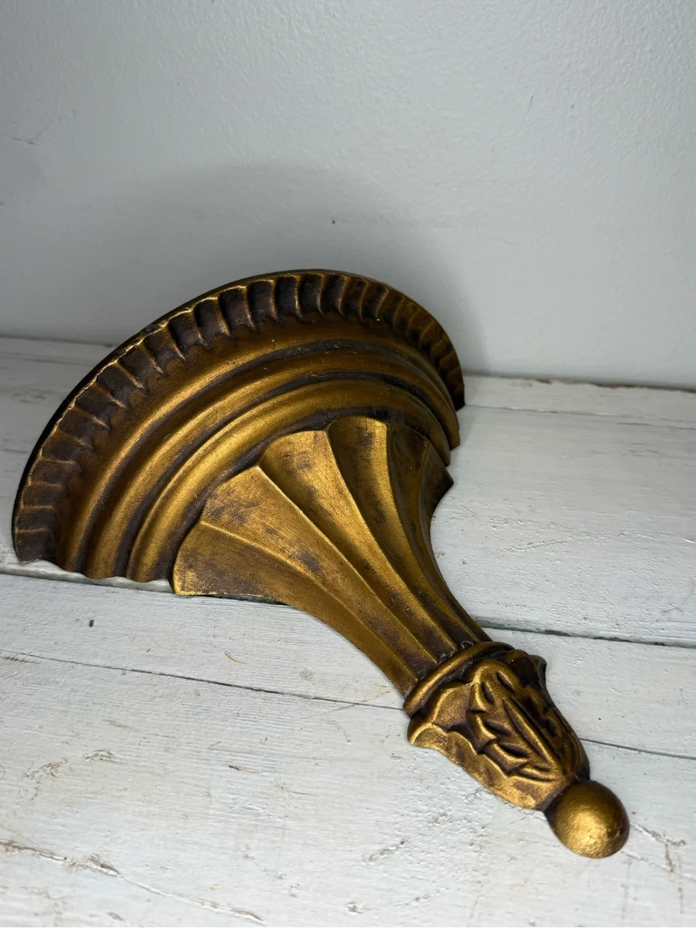 Ornate Gold Wall Pocket Planter, Hollywood Regency Vtg Hoda Ribbed Metal MCM 60s